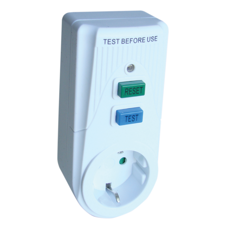 TFGA-1 - Áram-védőkapcsolós adapter, oldalsó védőérintkezővel